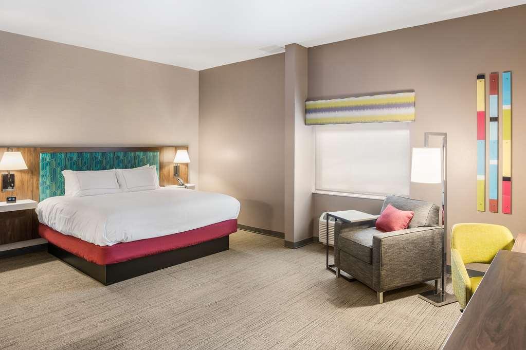 Hampton Inn & Suites Houghton Δωμάτιο φωτογραφία