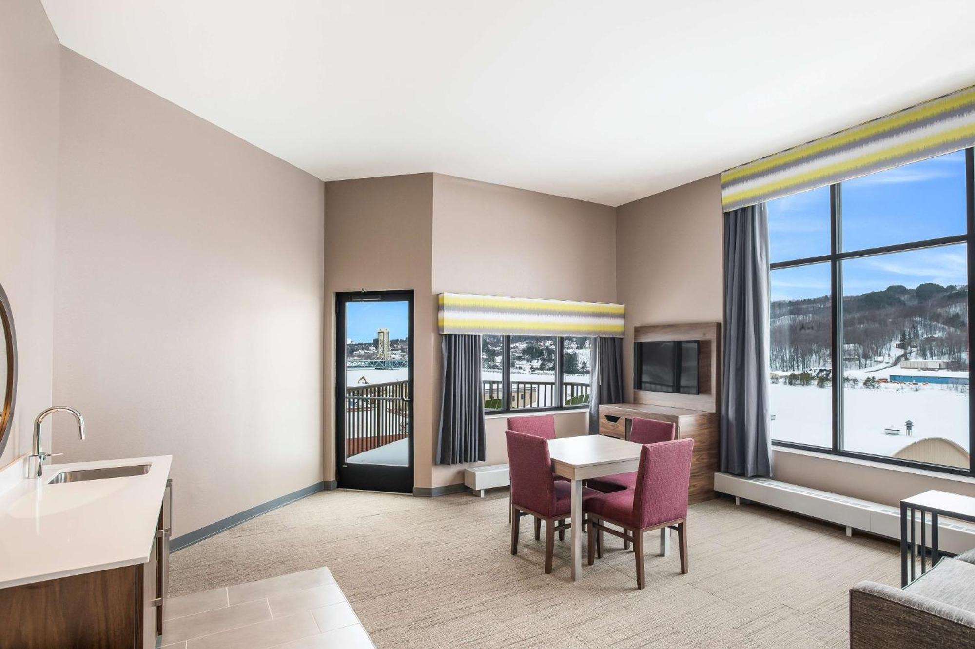 Hampton Inn & Suites Houghton Εξωτερικό φωτογραφία
